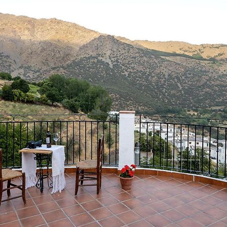 Casa Rural El Fuerte De Atabuey Trevelez Ngoại thất bức ảnh
