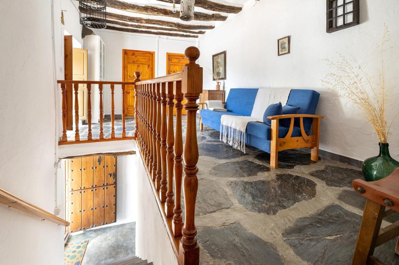 Casa Rural El Fuerte De Atabuey Trevelez Ngoại thất bức ảnh