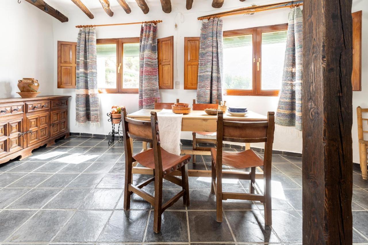 Casa Rural El Fuerte De Atabuey Trevelez Ngoại thất bức ảnh