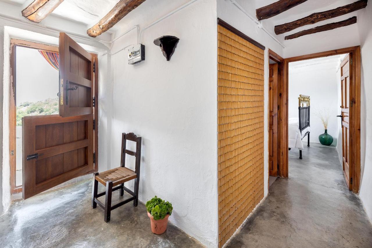 Casa Rural El Fuerte De Atabuey Trevelez Ngoại thất bức ảnh